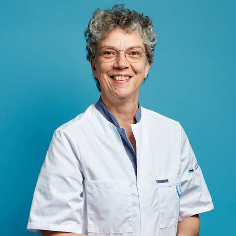 Mevrouw J. Stolk