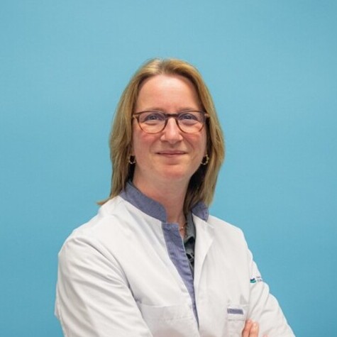 Mevrouw M.M.K.B.  van Mierlo