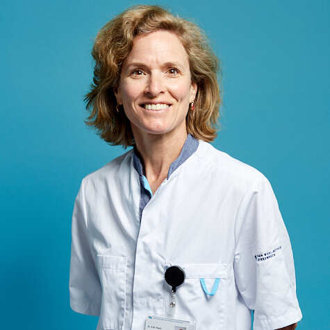 Mevrouw G.B. Flach