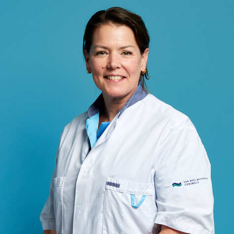 Mevrouw M. Tax